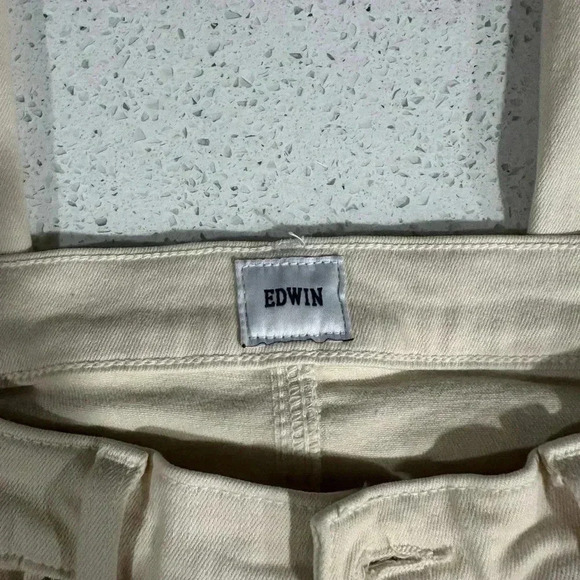 ANTHROPOLOGIE Edwin Jeans Raw Hem Size 28 EUC - Picture 5 of 7